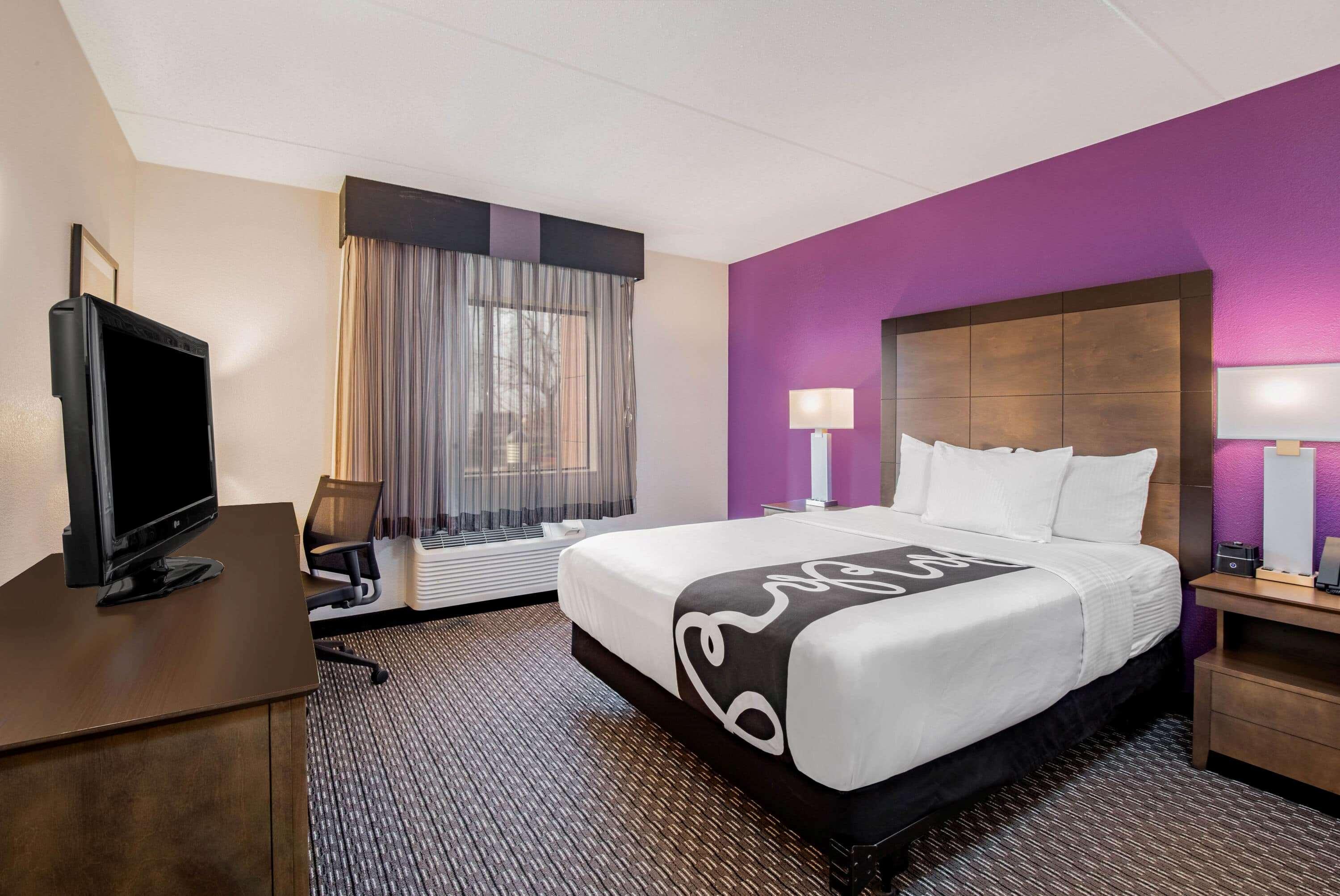 La Quinta By Wyndham Baltimore Bwi Airport Hotel
